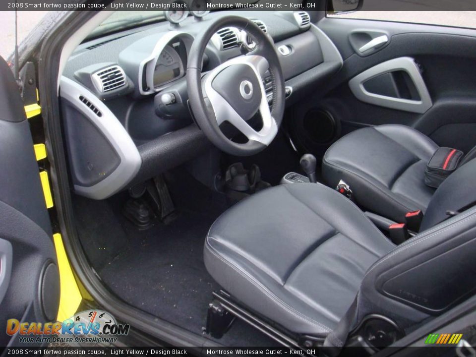 2008 Smart fortwo passion coupe Light Yellow / Design Black Photo #8