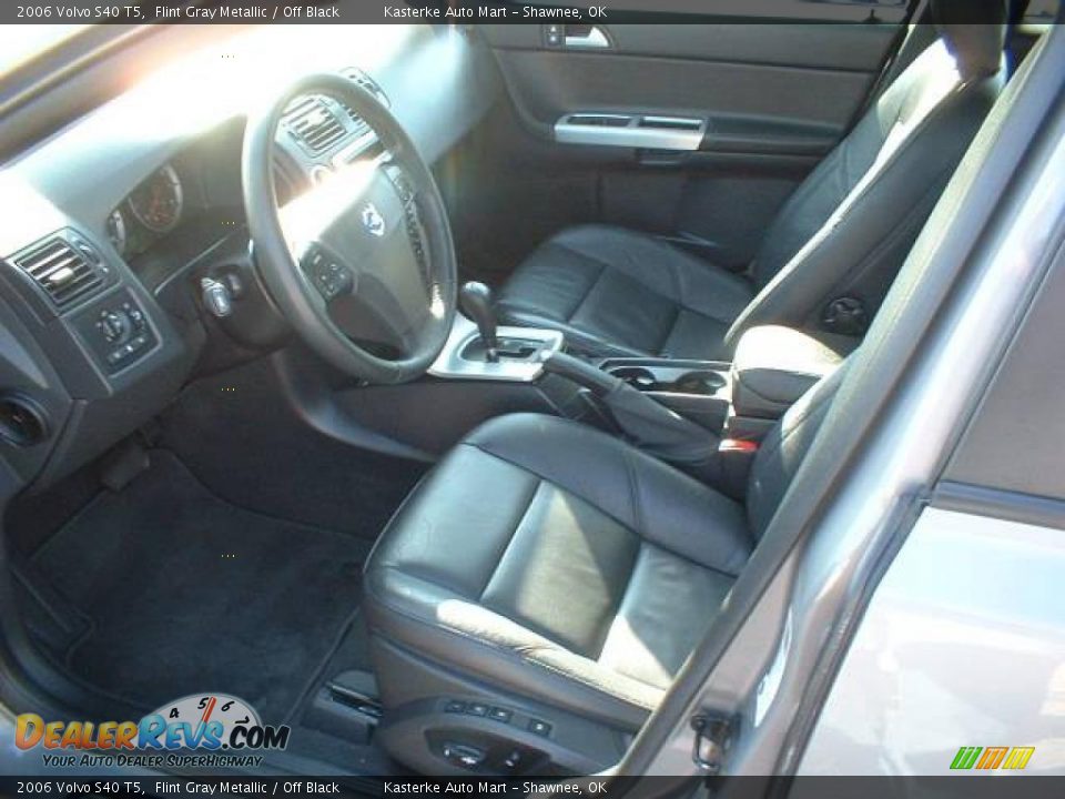 2006 Volvo S40 T5 Flint Gray Metallic / Off Black Photo #6