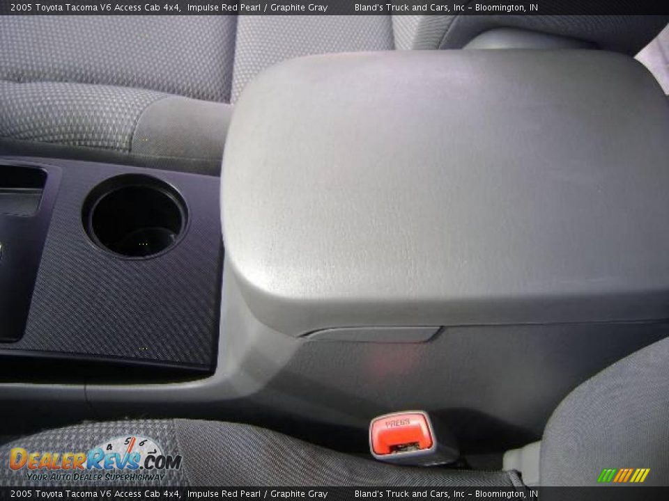 2005 Toyota Tacoma V6 Access Cab 4x4 Impulse Red Pearl / Graphite Gray Photo #21