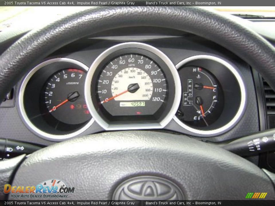 2005 Toyota Tacoma V6 Access Cab 4x4 Impulse Red Pearl / Graphite Gray Photo #23