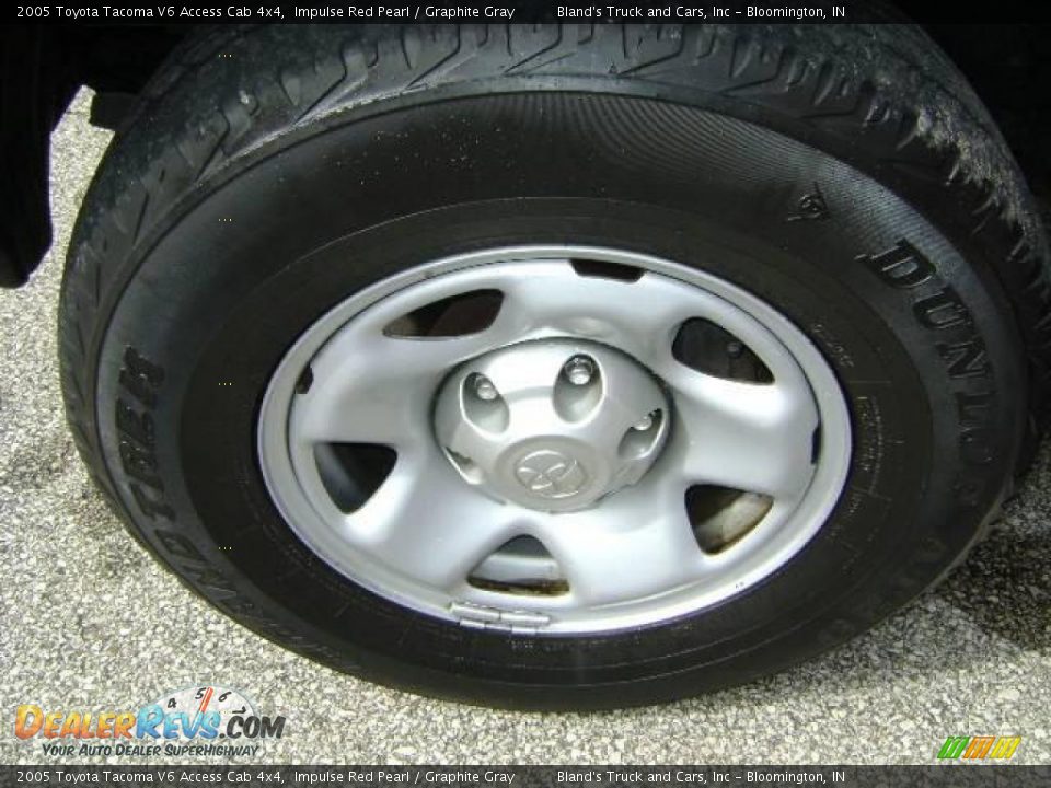 2005 Toyota Tacoma V6 Access Cab 4x4 Impulse Red Pearl / Graphite Gray Photo #27