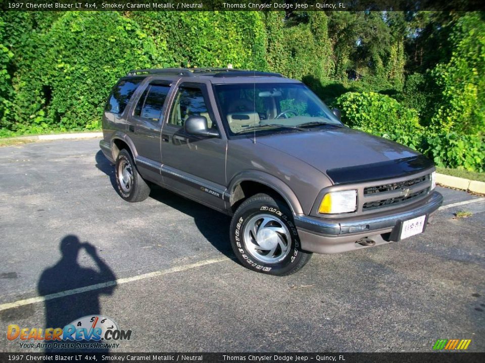 1997 Chevrolet Blazer LT 4x4 Smokey Caramel Metallic / Neutral Photo #1