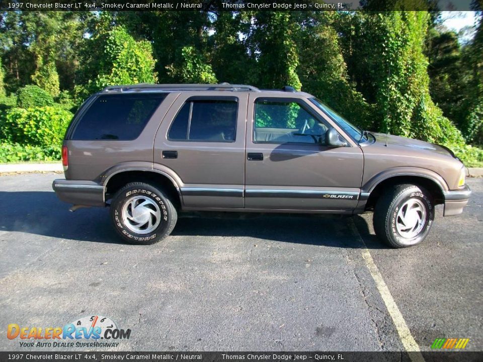 1997 Chevrolet Blazer LT 4x4 Smokey Caramel Metallic / Neutral Photo #2