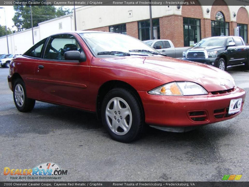 2000 Chevrolet Cavalier Coupe Cayenne Red Metallic / Graphite Photo #2