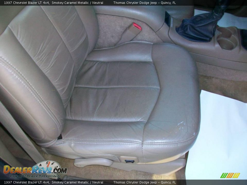 1997 Chevrolet Blazer LT 4x4 Smokey Caramel Metallic / Neutral Photo #12