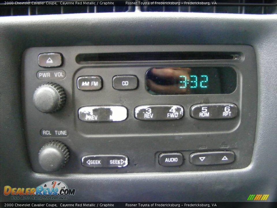 2000 Chevrolet Cavalier Coupe Cayenne Red Metallic / Graphite Photo #12