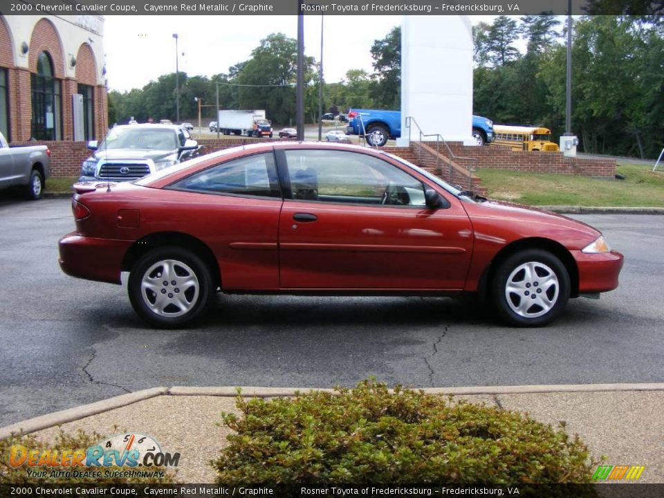 2000 Chevrolet Cavalier Coupe Cayenne Red Metallic / Graphite Photo #15