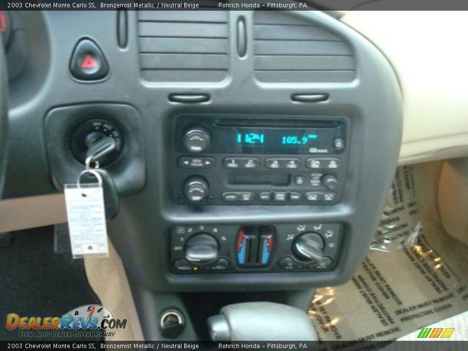 2003 Chevrolet Monte Carlo SS Bronzemist Metallic / Neutral Beige Photo #18
