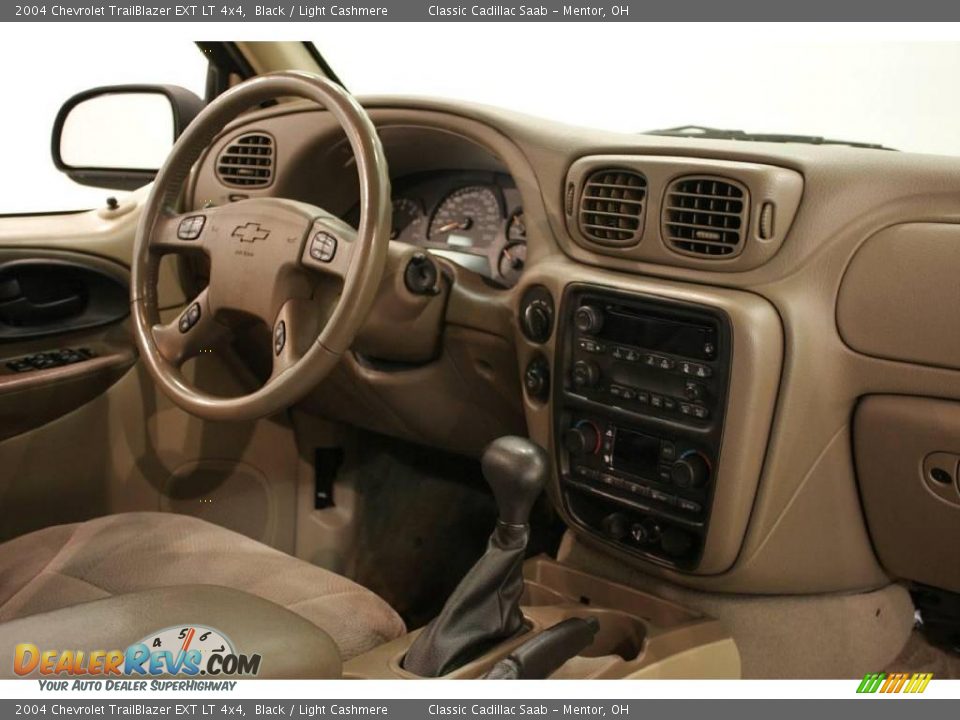 2004 Chevrolet TrailBlazer EXT LT 4x4 Black / Light Cashmere Photo #15