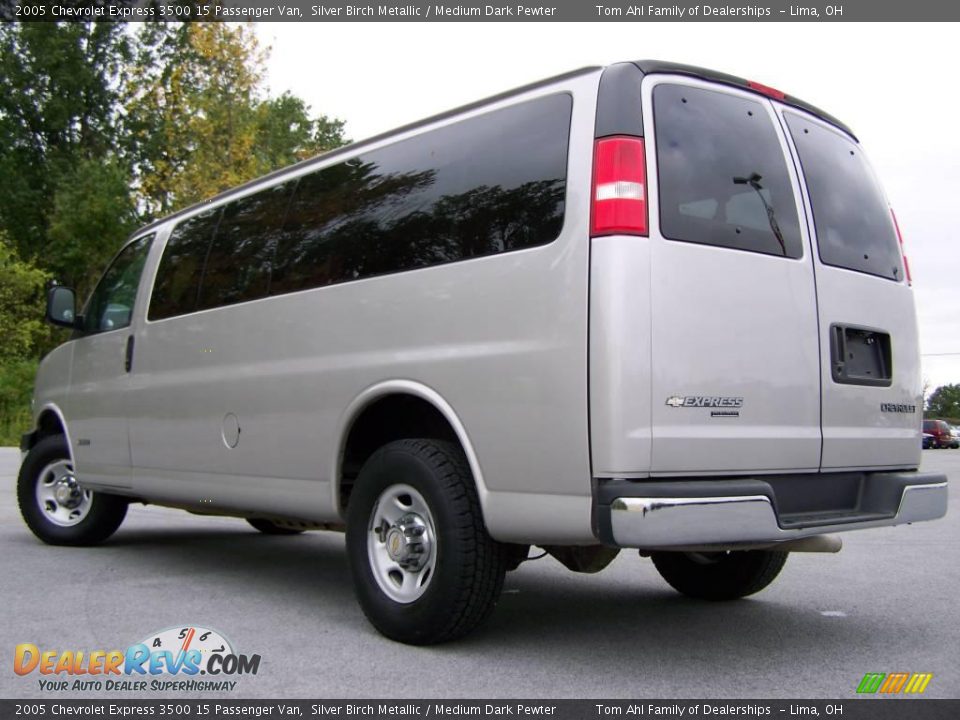 2005 Chevrolet Express 3500 15 Passenger Van Silver Birch Metallic / Medium Dark Pewter Photo #3