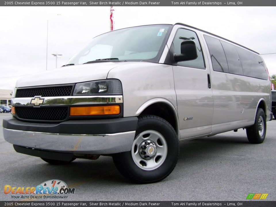 2005 Chevrolet Express 3500 15 Passenger Van Silver Birch Metallic / Medium Dark Pewter Photo #4