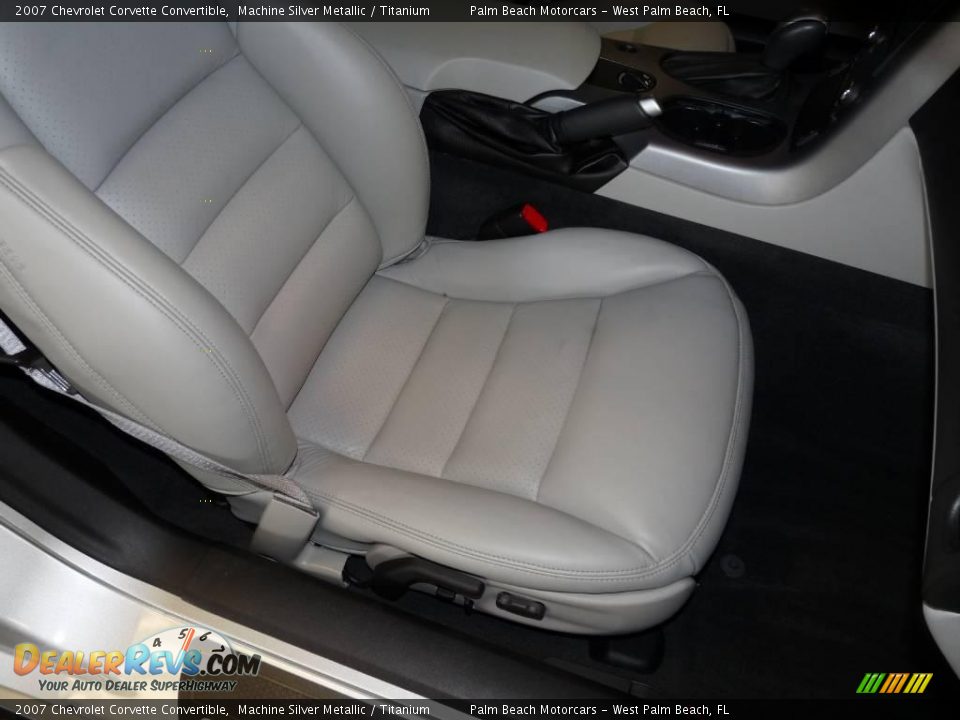 2007 Chevrolet Corvette Convertible Machine Silver Metallic / Titanium Photo #25