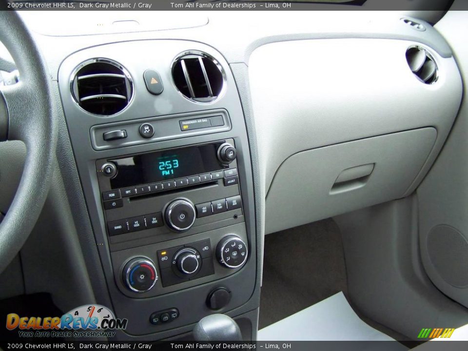 2009 Chevrolet HHR LS Dark Gray Metallic / Gray Photo #16