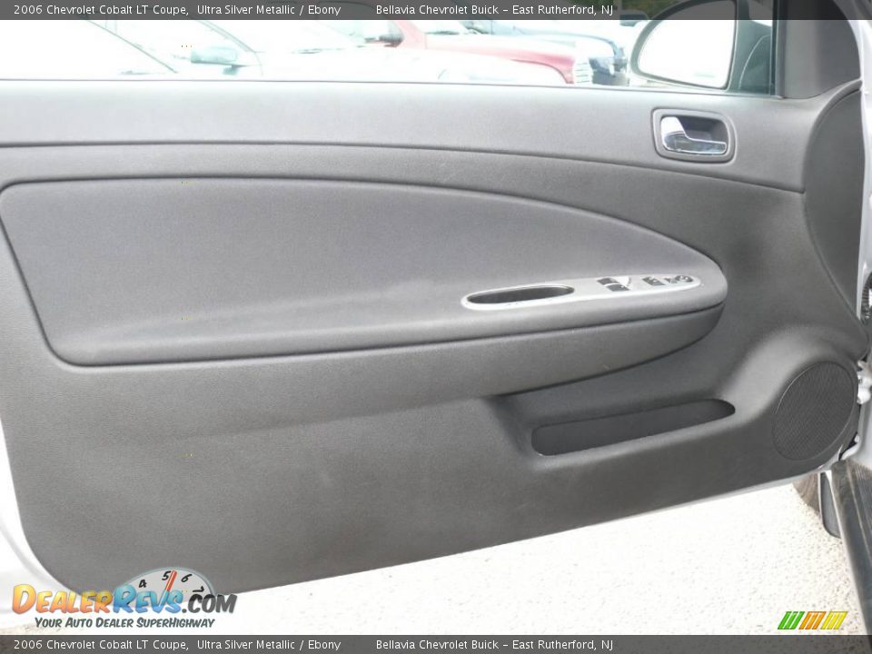 2006 Chevrolet Cobalt LT Coupe Ultra Silver Metallic / Ebony Photo #6
