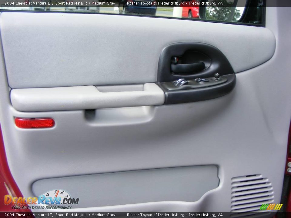 2004 Chevrolet Venture LT Sport Red Metallic / Medium Gray Photo #17
