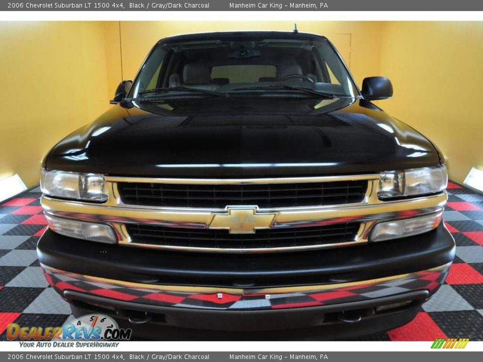 2006 Chevrolet Suburban LT 1500 4x4 Black / Gray/Dark Charcoal Photo #2