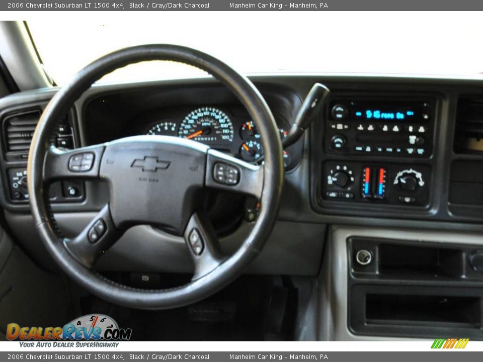 2006 Chevrolet Suburban LT 1500 4x4 Black / Gray/Dark Charcoal Photo #7