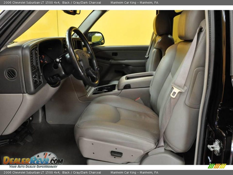 2006 Chevrolet Suburban LT 1500 4x4 Black / Gray/Dark Charcoal Photo #11