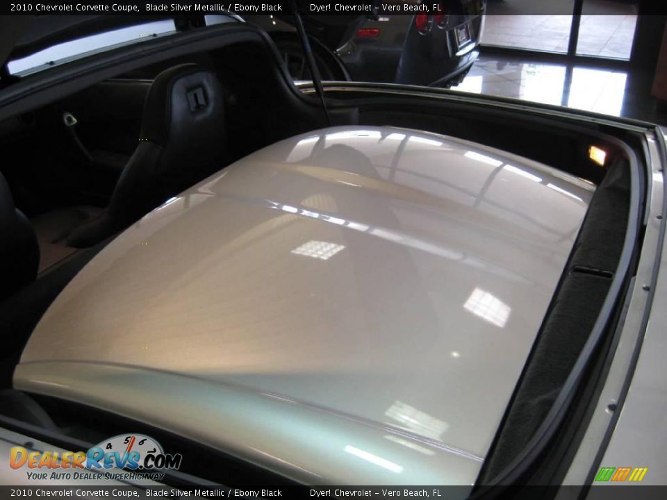 2010 Chevrolet Corvette Coupe Blade Silver Metallic / Ebony Black Photo #7