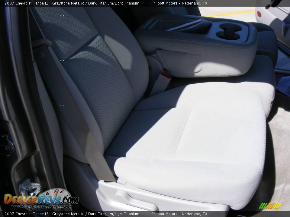 2007 Chevrolet Tahoe LS Graystone Metallic / Dark Titanium/Light Titanium Photo #28