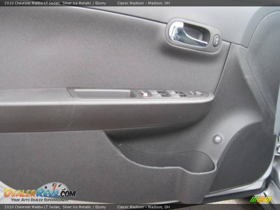 2010 Chevrolet Malibu LT Sedan Silver Ice Metallic / Ebony Photo #9