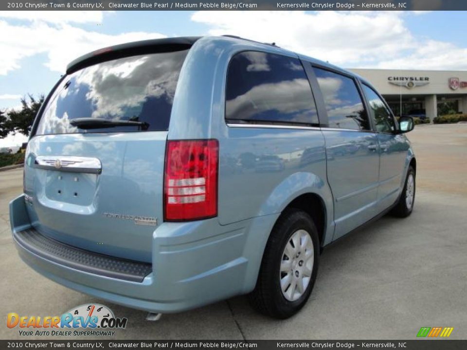 2010 Chrysler Town & Country LX Clearwater Blue Pearl / Medium Pebble Beige/Cream Photo #5