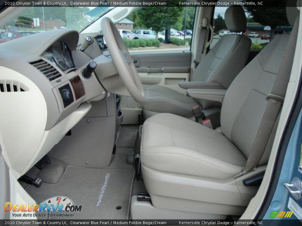 2010 Chrysler Town & Country LX Clearwater Blue Pearl / Medium Pebble Beige/Cream Photo #9