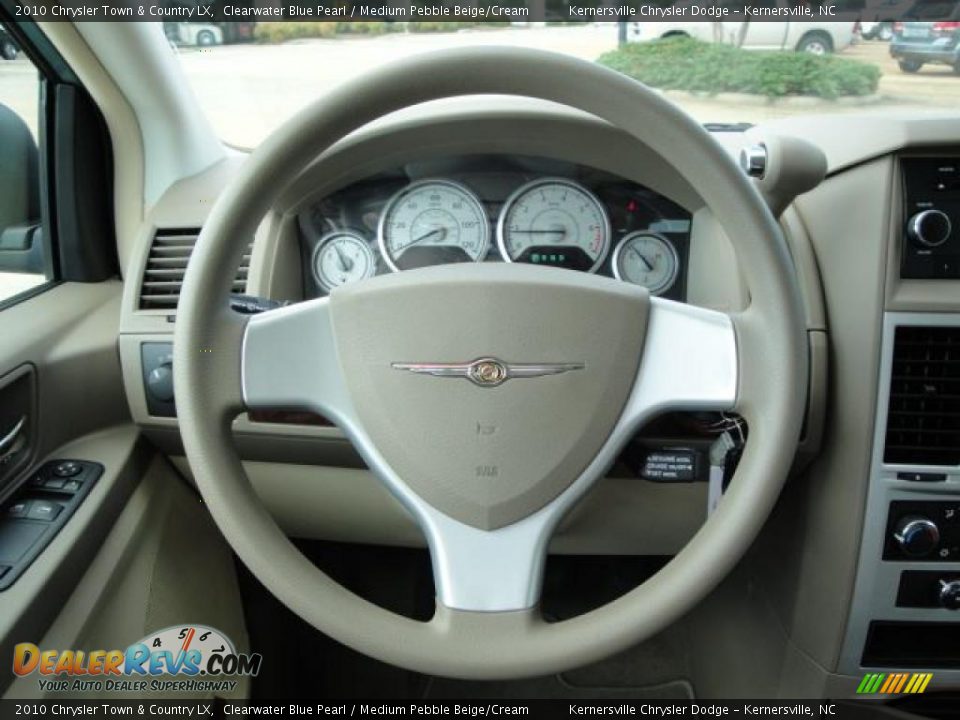 2010 Chrysler Town & Country LX Clearwater Blue Pearl / Medium Pebble Beige/Cream Photo #15