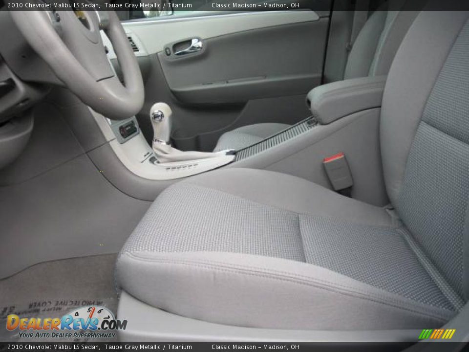 2010 Chevrolet Malibu LS Sedan Taupe Gray Metallic / Titanium Photo #7