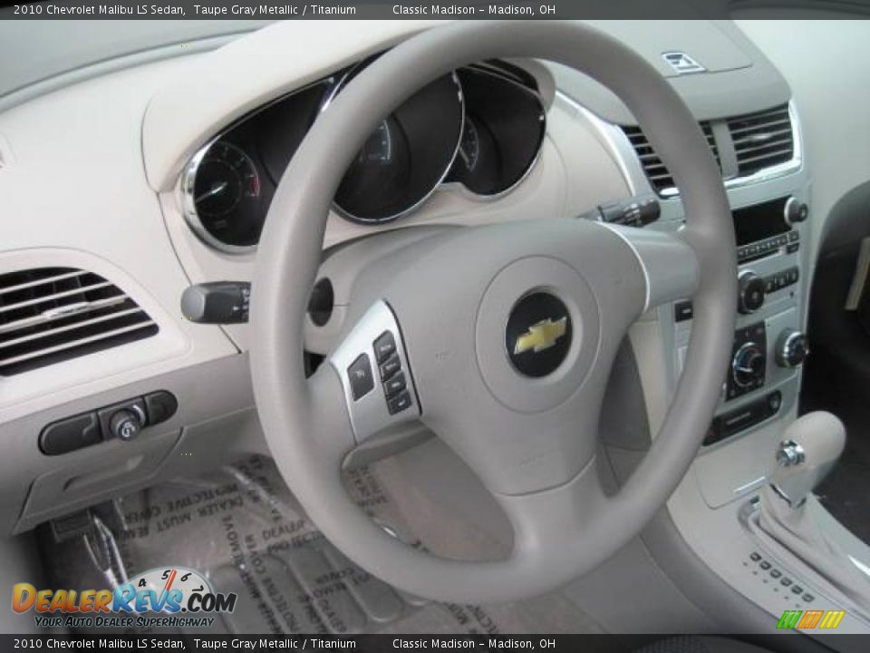 2010 Chevrolet Malibu LS Sedan Taupe Gray Metallic / Titanium Photo #10