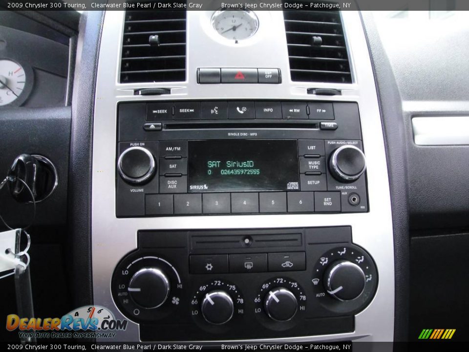 2009 Chrysler 300 Touring Clearwater Blue Pearl / Dark Slate Gray Photo #13