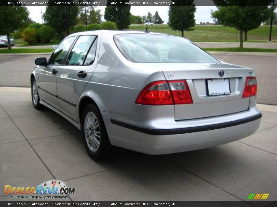 2005 Saab 9-5 Arc Sedan Silver Metallic / Granite Gray Photo #4