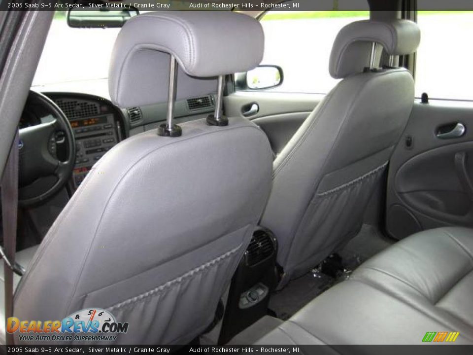 2005 Saab 9-5 Arc Sedan Silver Metallic / Granite Gray Photo #13