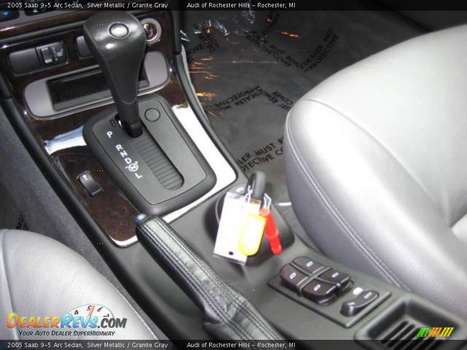 2005 Saab 9-5 Arc Sedan Silver Metallic / Granite Gray Photo #19