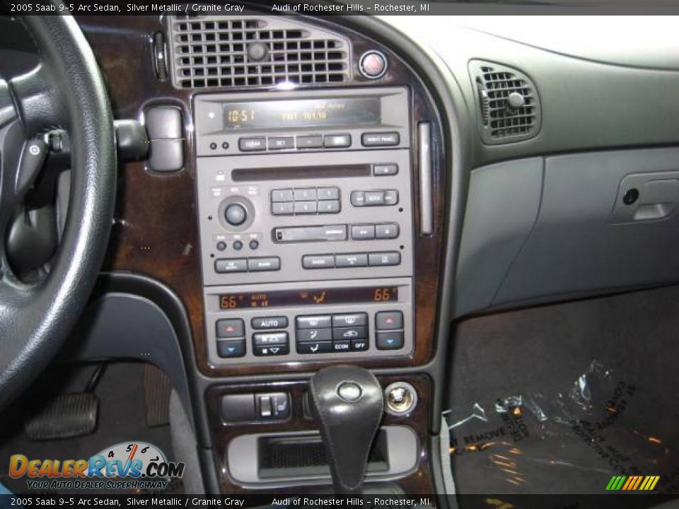 2005 Saab 9-5 Arc Sedan Silver Metallic / Granite Gray Photo #20