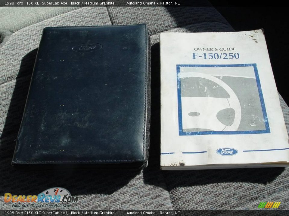 1998 Ford F150 XLT SuperCab 4x4 Black / Medium Graphite Photo #13