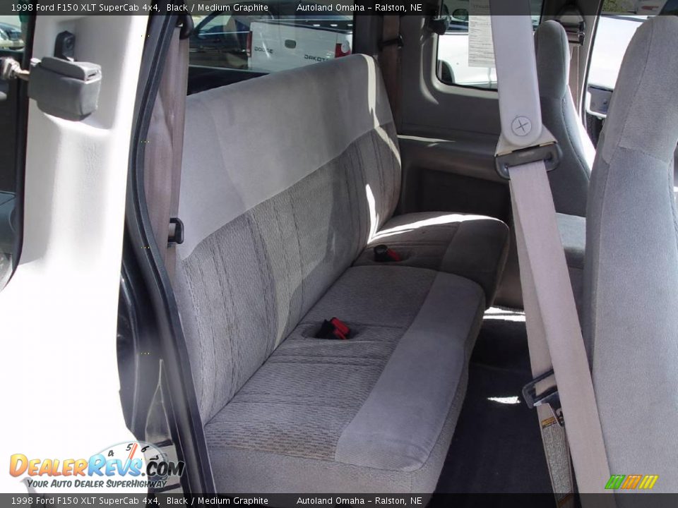 1998 Ford F150 XLT SuperCab 4x4 Black / Medium Graphite Photo #16