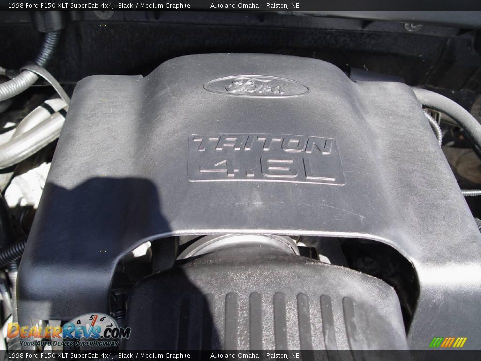 1998 Ford F150 XLT SuperCab 4x4 Black / Medium Graphite Photo #18