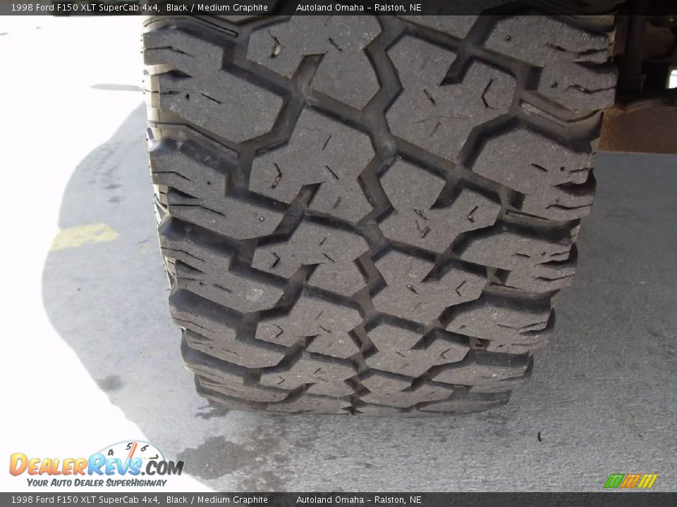 1998 Ford F150 XLT SuperCab 4x4 Black / Medium Graphite Photo #22