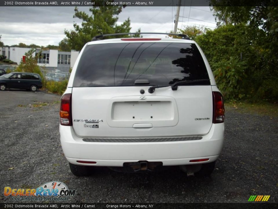 2002 Oldsmobile Bravada AWD Arctic White / Camel Photo #5