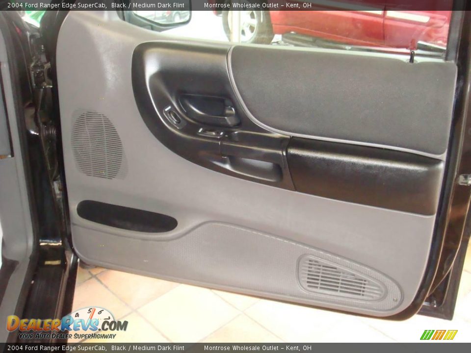 2004 Ford Ranger Edge SuperCab Black / Medium Dark Flint Photo #18