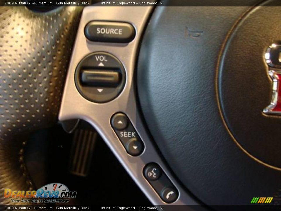 2009 Nissan GT-R Premium Gun Metallic / Black Photo #15