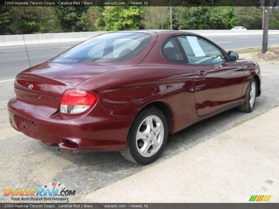 2000 Hyundai Tiburon Coupe Cardinal Red / Black Photo #5