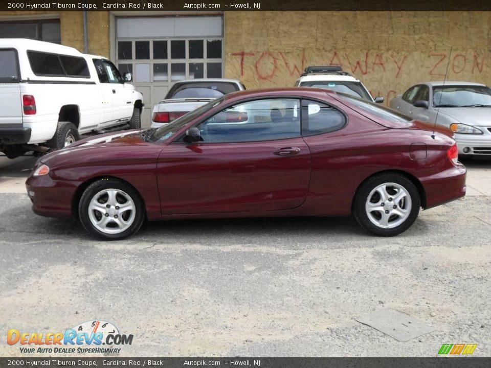 2000 Hyundai Tiburon Coupe Cardinal Red / Black Photo #8