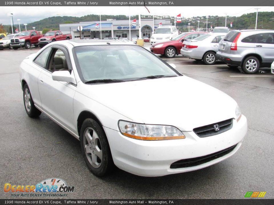 1998 Honda Accord EX V6 Coupe Taffeta White / Ivory Photo #10