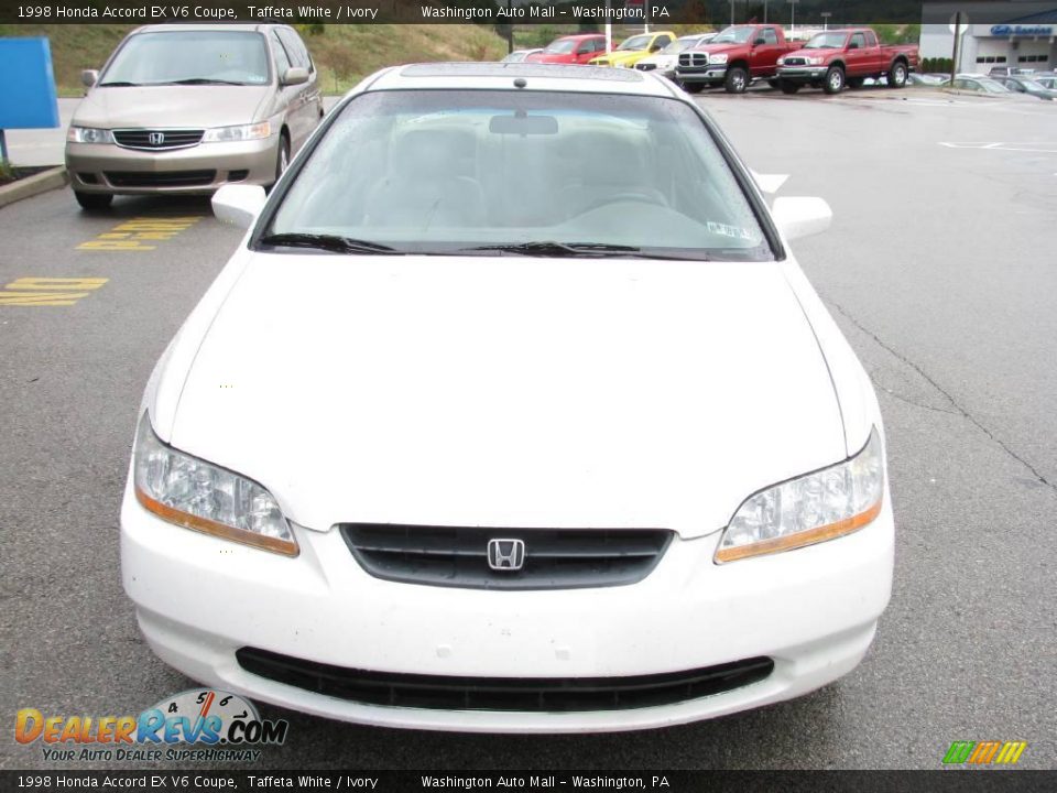 1998 Honda Accord EX V6 Coupe Taffeta White / Ivory Photo #11