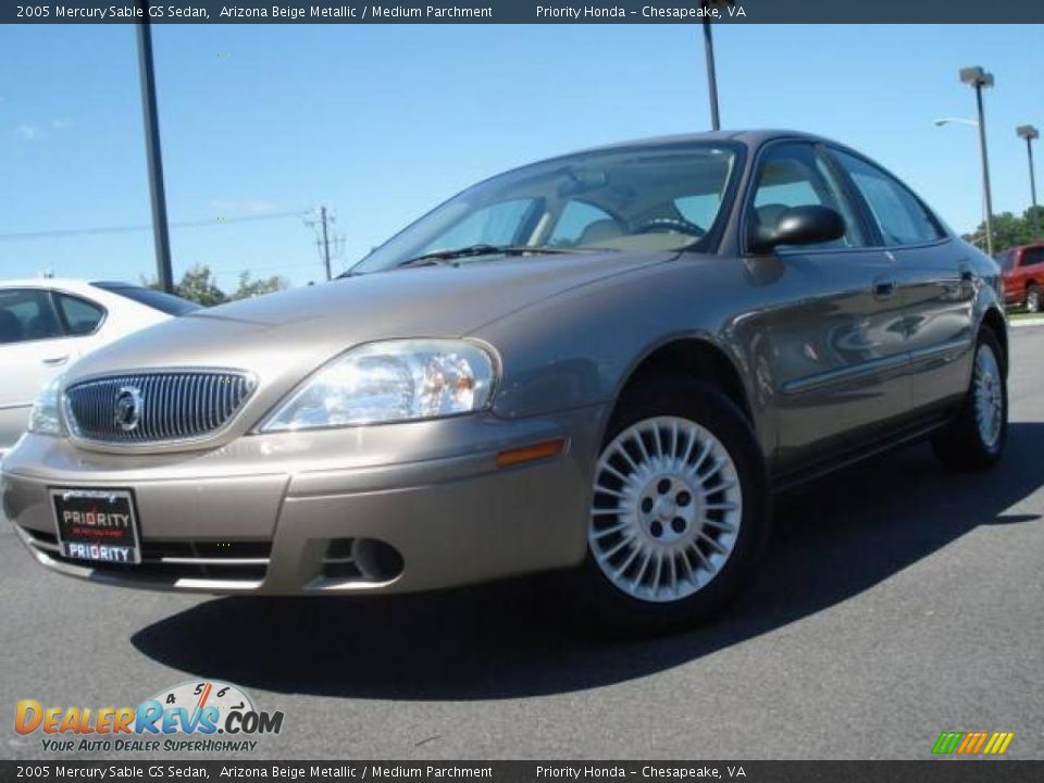 2005 Mercury Sable GS Sedan Arizona Beige Metallic / Medium Parchment Photo #1