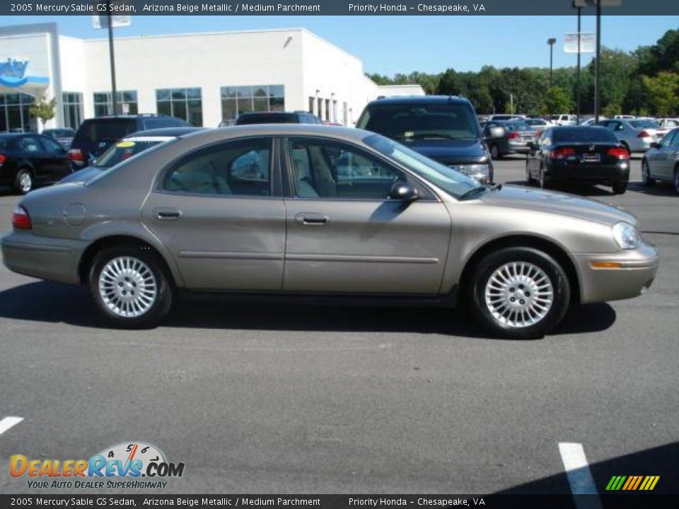 2005 Mercury Sable GS Sedan Arizona Beige Metallic / Medium Parchment Photo #6
