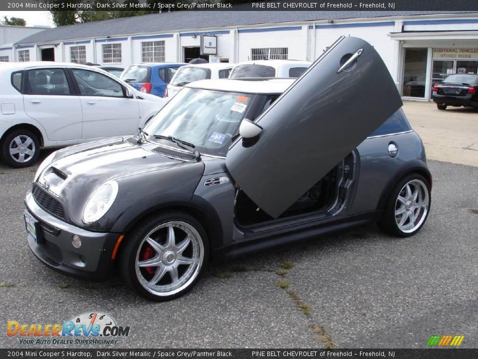 2004 Mini Cooper S Hardtop Dark Silver Metallic / Space Grey/Panther Black Photo #10