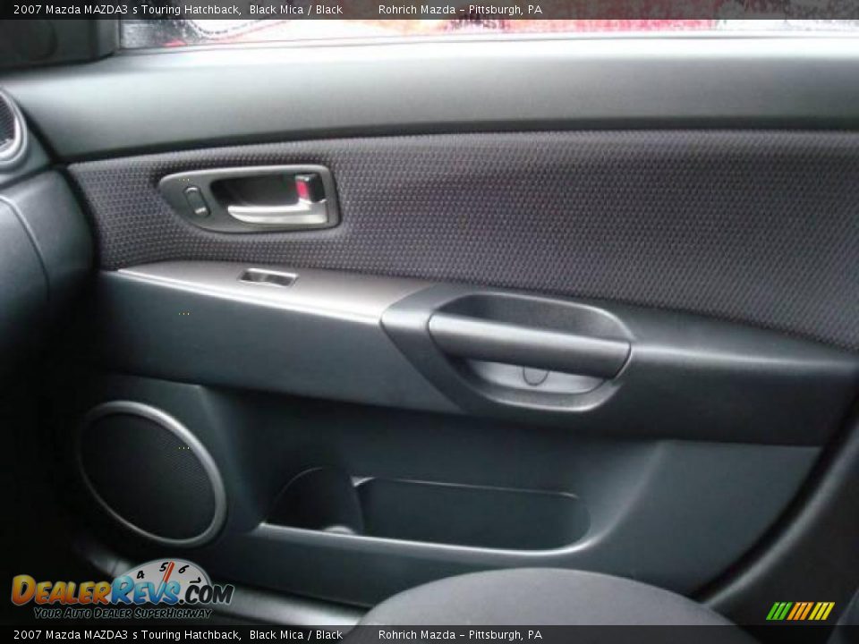 2007 Mazda MAZDA3 s Touring Hatchback Black Mica / Black Photo #17